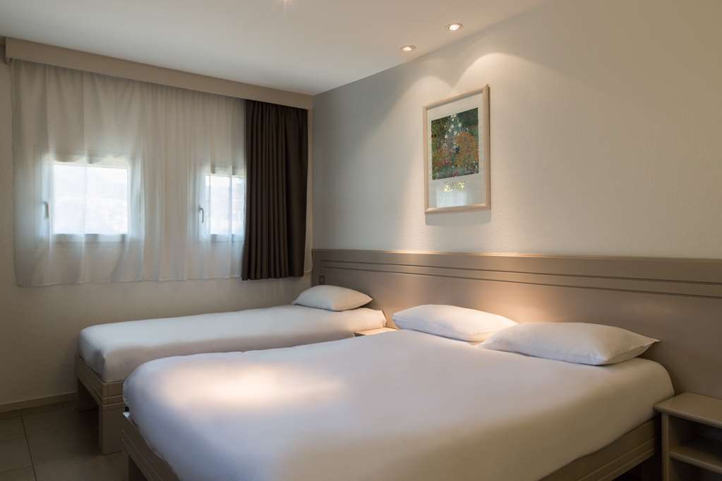 Hotel Confort Le Moulin Rouge Terrasson Стая снимка